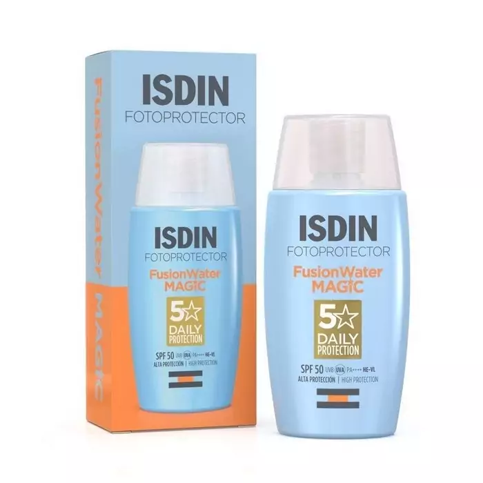 ضد آفتاب مجیک فیوژن واتر spf50 ایزدین اصل دارای رنگ‌بندی متفاوت